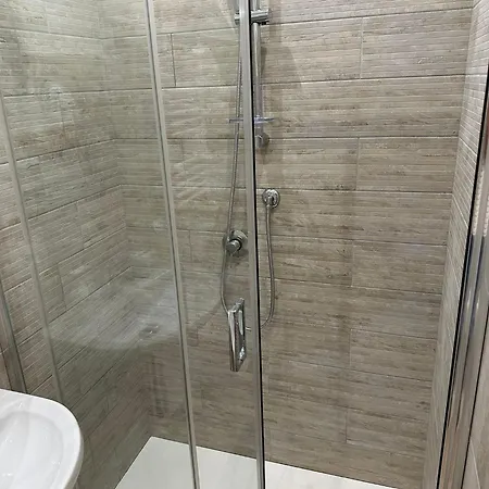 Pensjonat Fix Fco Fiumicino